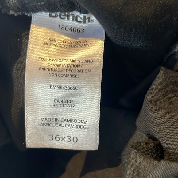 36"x30” Bench Jeans - Mens - Picture 5 of 8